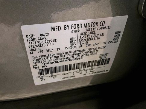 Certified 2021 Ford Explorer XLT w/ Equipment Group 202A image 34