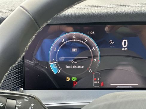 New 2026 Volkswagen Tiguan SE image 15