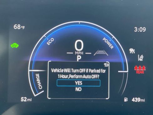 Used 2026 Toyota Corolla SE FWD image 4