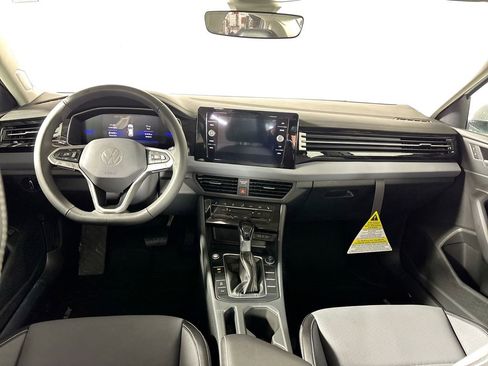 New 2026 Volkswagen Jetta SE image 12