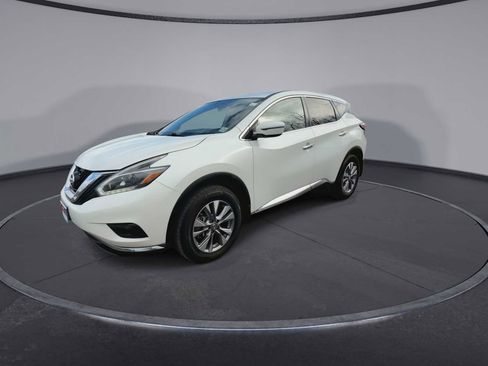Used 2018 Nissan Murano S image 4