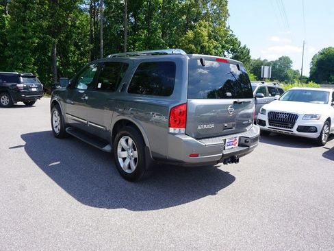 Used 2014 Nissan Armada SL w/ Moonroof Package AWD/4WD image 19