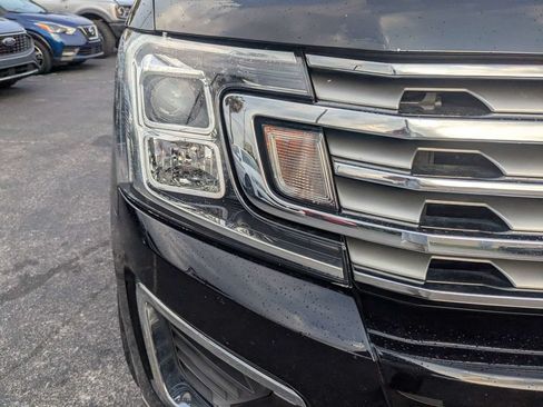 Used 2019 Ford Expedition Limited RWD image 10