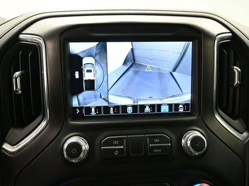 Used 2021 GMC Sierra 1500 AT4 w/ AT4 Value Package AWD/4WD image 14