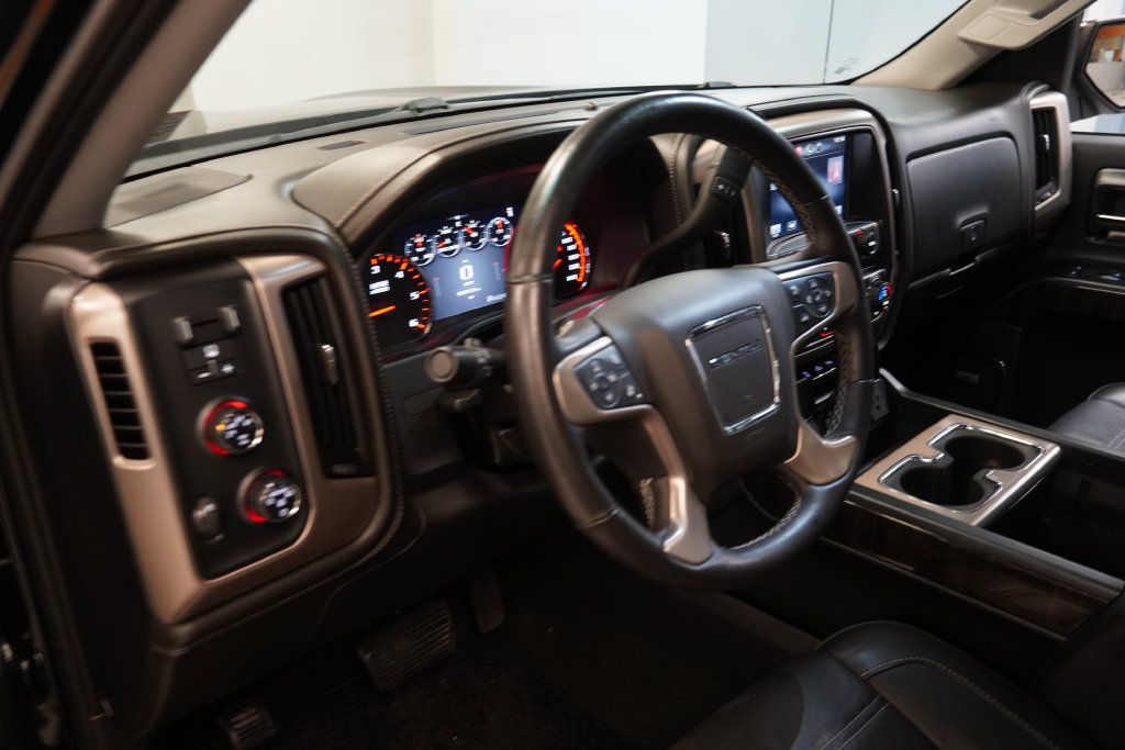 Used 2015 GMC Sierra 1500 Denali w/ Driver Alert Package AWD/4WD image 7