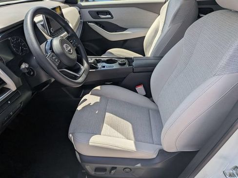 Certified 2023 Nissan Rogue SV AWD/4WD image 13