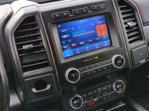 Used 2021 Ford Expedition Limited AWD/4WD image 29