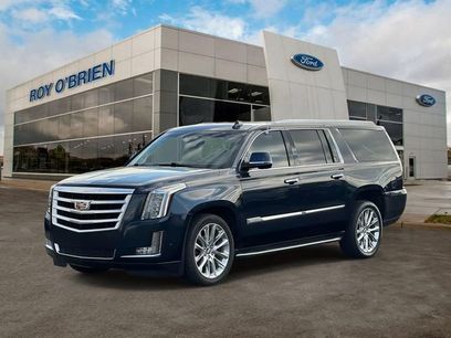 Used 2019 Cadillac Escalade ESV Luxury