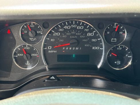Used 2021 Chevrolet Express 3500 w/ Power Convenience Package RWD image 20