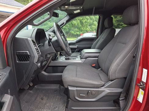 Used 2019 Ford F150 XLT w/ Equipment Group 302A Luxury AWD/4WD image 14