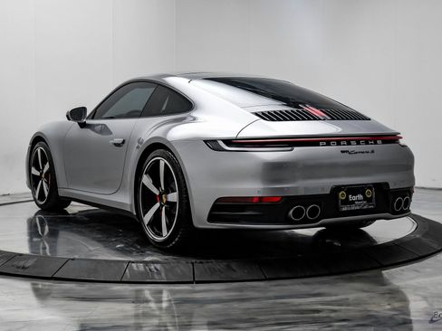 Used 2024 Porsche 911 Carrera S w/ Premium Package image 8