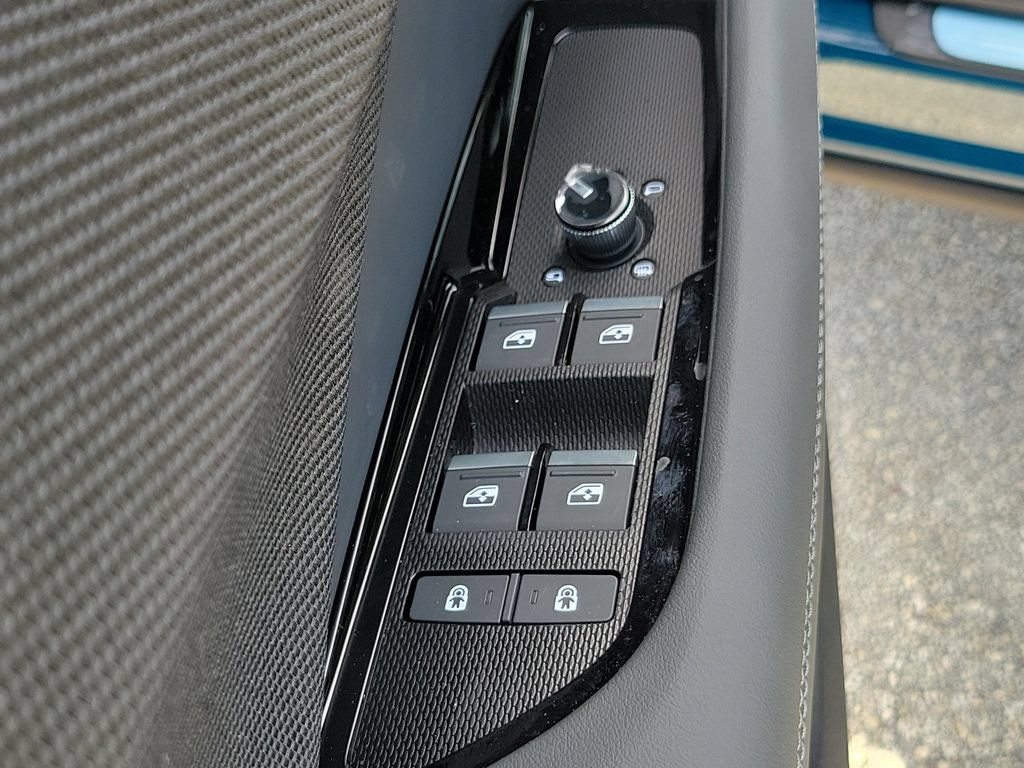 New 2026 Audi Q3 quattro 2.0T AWD/4WD image 21