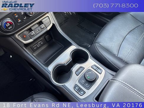 Certified 2024 GMC Terrain Denali AWD/4WD image 21