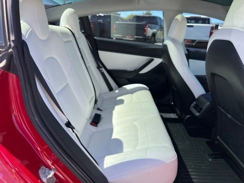 Used 2020 Tesla Model 3 Standard Range Plus RWD image 22