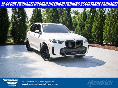 Used 2024 BMW X5 xDrive40i AWD/4WD image 1