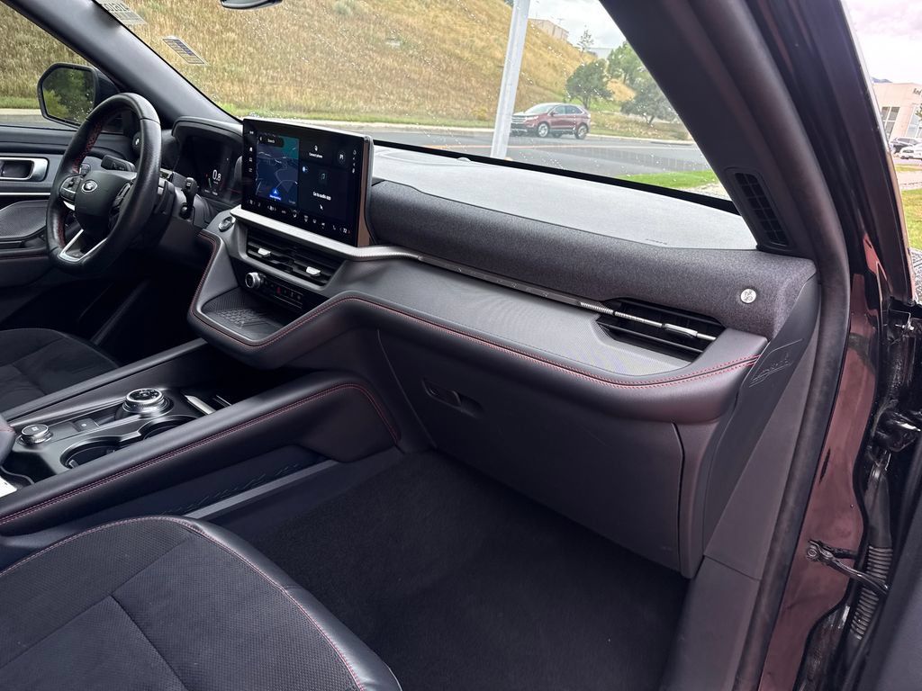 Used 2025 Ford Explorer ST AWD/4WD image 33