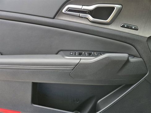 New 2026 Kia Sportage X-Line w/ X-Line Technology Package image 16