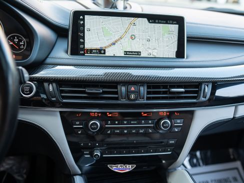 Used 2019 BMW X6 M w/ Executive Package AWD/4WD image 32