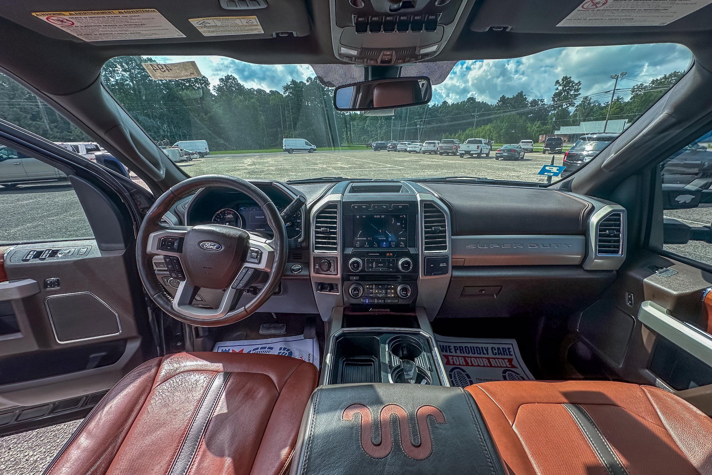 Used 2018 Ford F250 King Ranch w/ King Ranch Ultimate Package AWD/4WD image 9