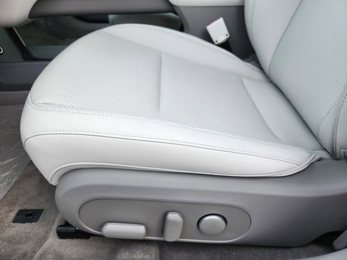 New 2025 Hyundai Ioniq 6 SEL image 13
