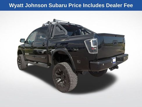 Used 2015 Nissan Titan PRO-4X AWD/4WD image 7