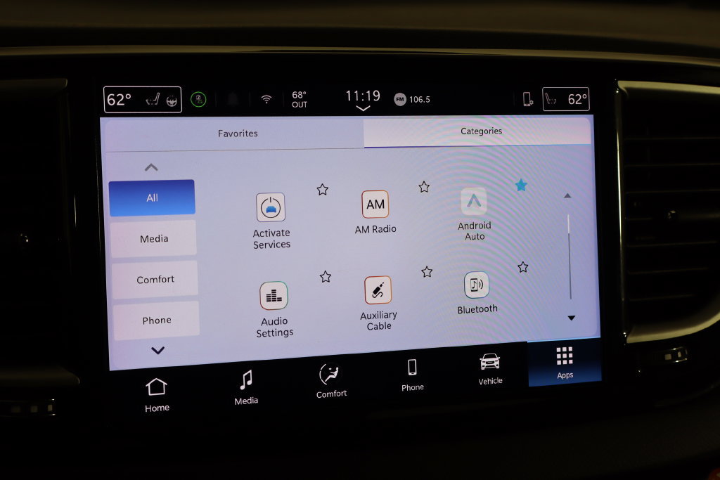 Used 2025 Chrysler Pacifica Select FWD image 33