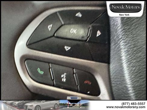 Used 2021 Jeep Cherokee Limited AWD/4WD image 17