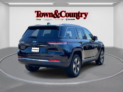 Used 2022 Jeep Grand Cherokee Limited 4xe AWD/4WD image 7