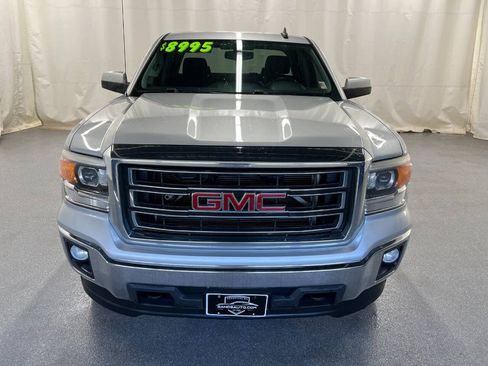 Used 2015 GMC Sierra 1500 SLE w/ SLE Value Package AWD/4WD image 2
