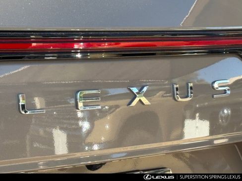 Used 2025 Lexus LX 700h Overtrail image 10