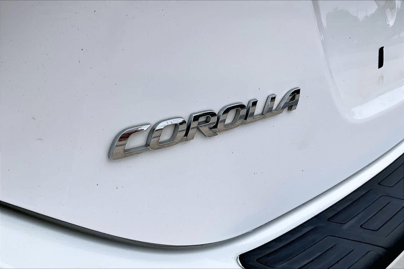 Used 2016 Toyota Corolla S w/ Driver Convenience Package FWD image 30