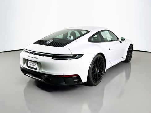 New 2024 Porsche 911 Carrera S image 9