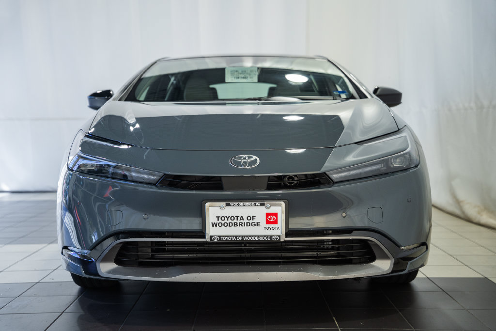 New 2027 Toyota Prius XLE AWD/4WD image 2