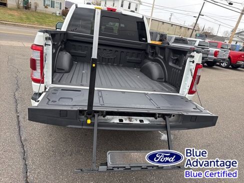 Certified 2022 Ford F150 Platinum w/ Equipment Group 701A High image 50
