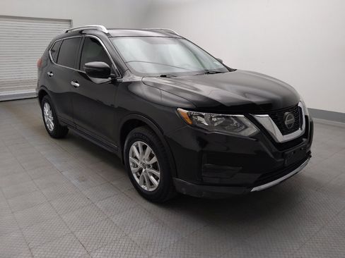 Used 2018 Nissan Rogue SV FWD image 13