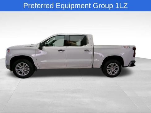 Used 2023 Chevrolet Silverado 1500 LTZ image 3