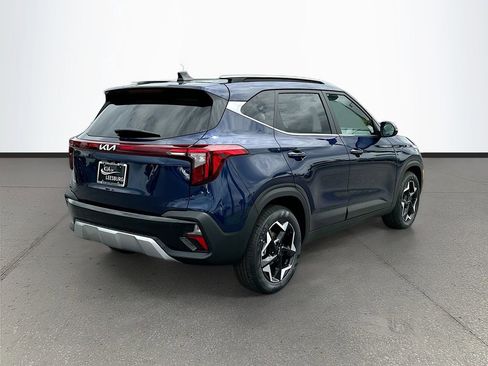 New 2026 Kia Seltos EX FWD image 7