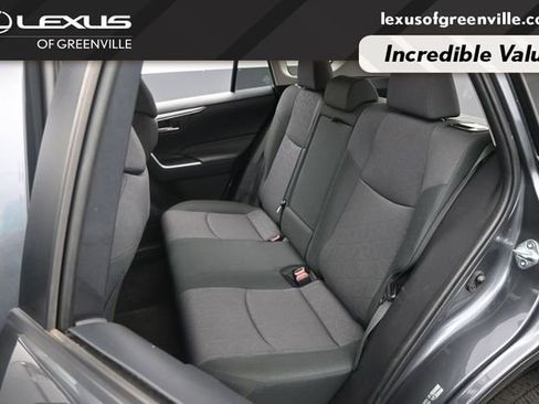 Used 2019 Toyota RAV4 XLE w/ Convenience Package FWD image 27