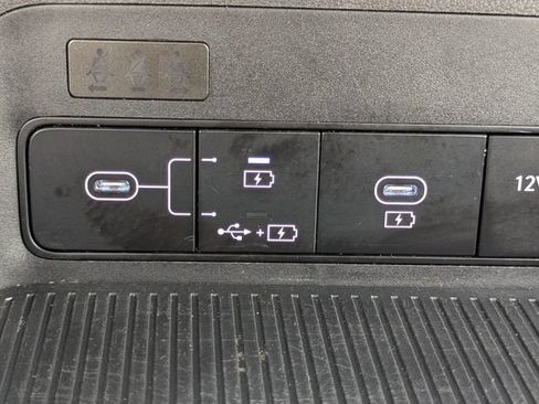 Used 2025 Hyundai Kona SEL FWD image 20