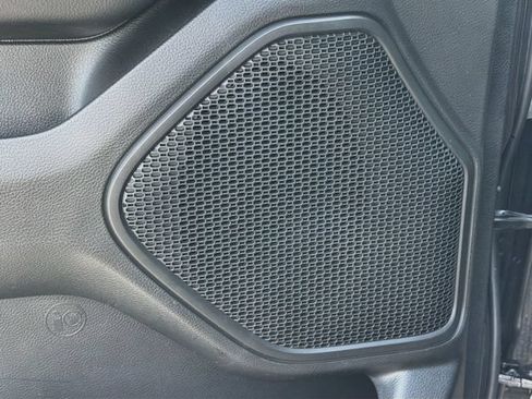 Used 2025 RAM 1500 Big Horn RWD image 21