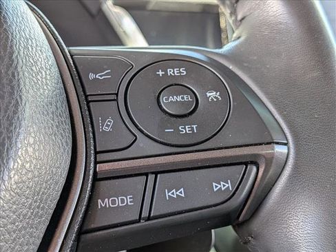 Used 2024 Toyota Camry SE FWD image 12