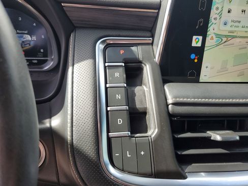 Used 2022 GMC Yukon SLT w/ SLT Premium Package image 86