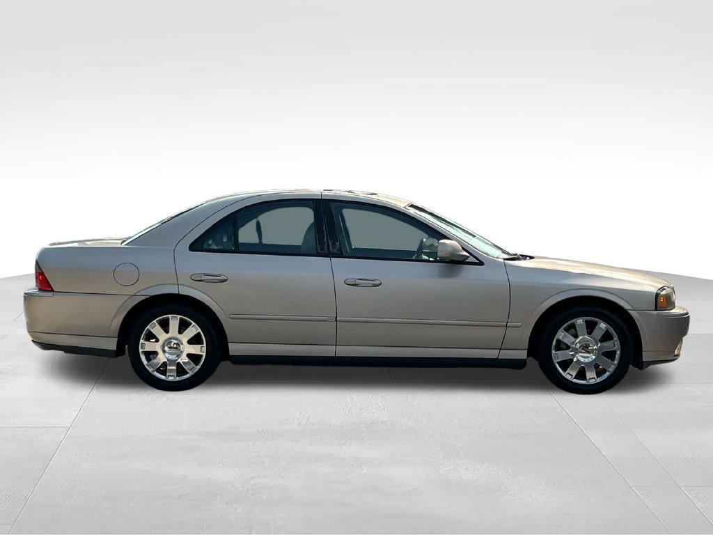 Used 2003 Lincoln LS RWD image 4
