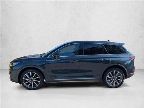 Used 2020 Lincoln Corsair Reserve image 9