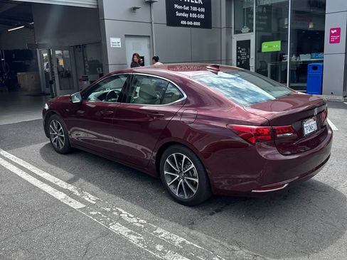 Used 2015 Acura TLX V6 w/ Technology Package FWD image 18