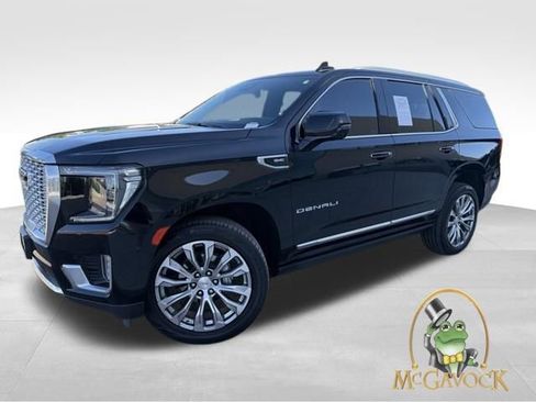 Used 2023 GMC Yukon Denali AWD/4WD image 1