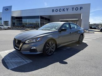 Used 2021 Nissan Altima 2.5 SR w/ SR Premium Package video 1