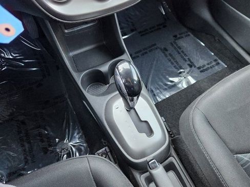 Used 2022 Chevrolet Spark LS image 20