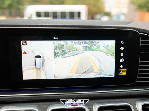 Used 2020 Mercedes-Benz GLS 580 4MATIC image 33