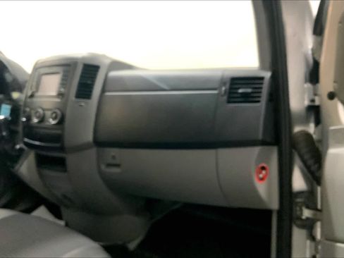 Used 2017 Mercedes-Benz Sprinter 2500 image 16